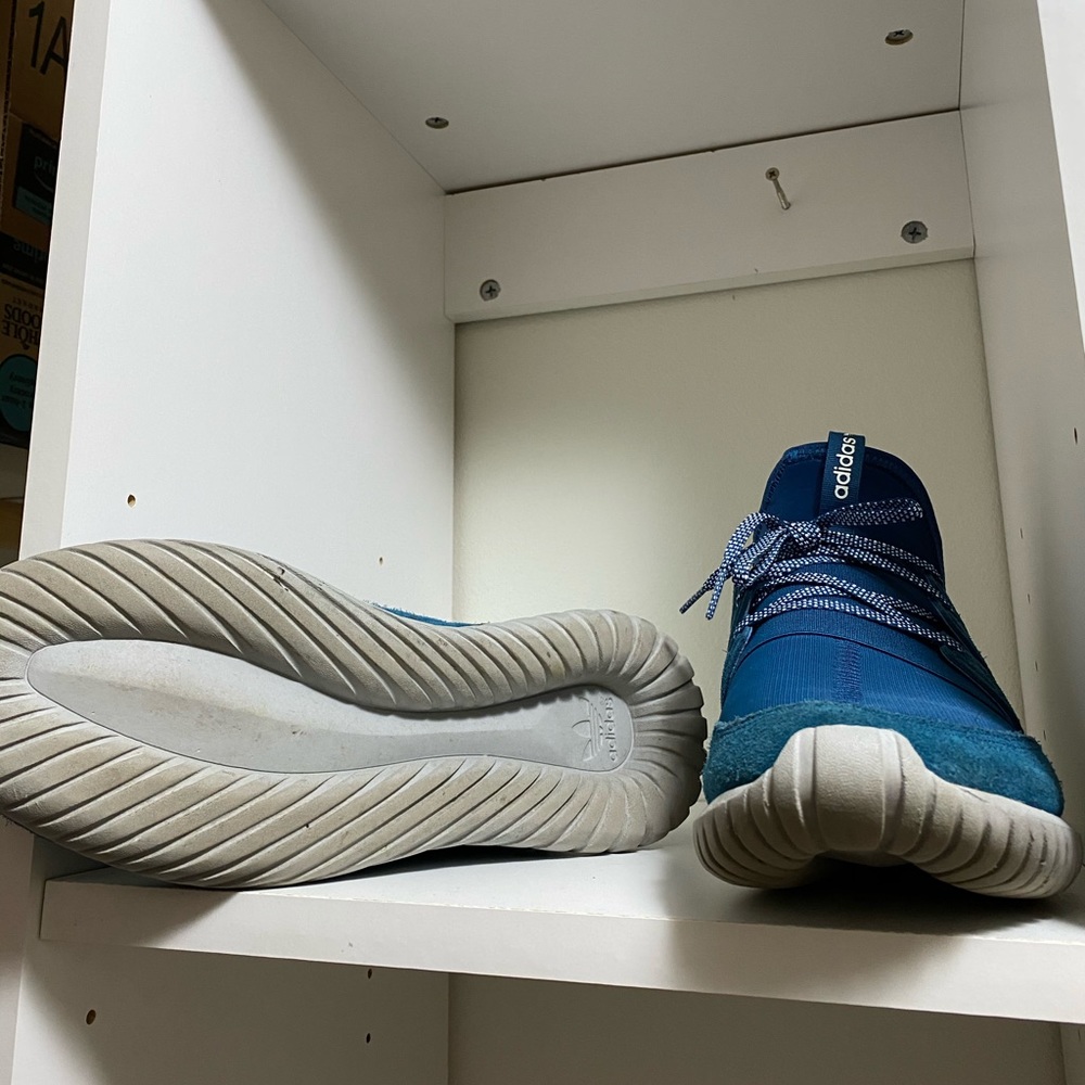 Adidas Tubular Mens Shoes (RARE)